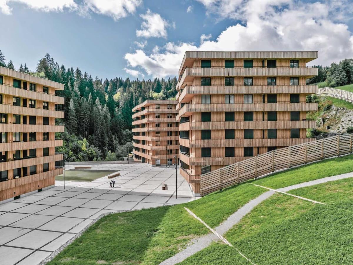 Ferienwohnung 3,5 Zimmer Direkt An Ski- Und Bikepiste Flims Exteriér fotografie