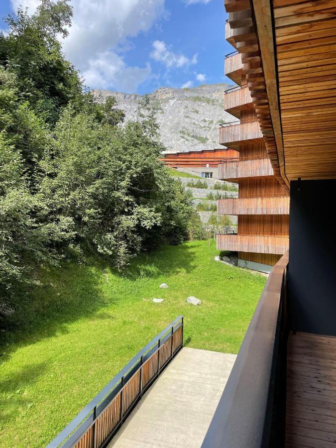 Ferienwohnung 3,5 Zimmer Direkt An Ski- Und Bikepiste Flims Exteriér fotografie