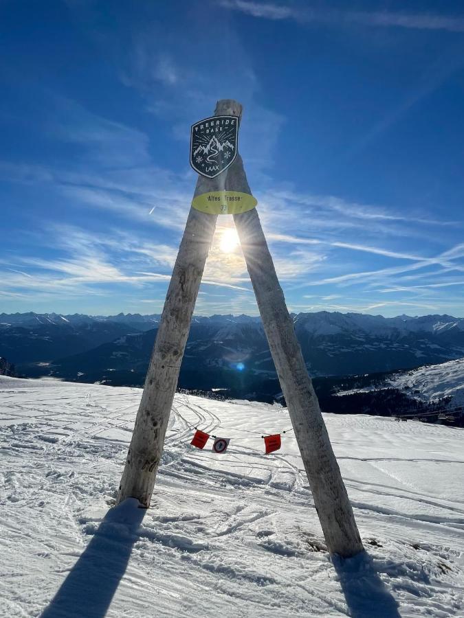 Ferienwohnung 3,5 Zimmer Direkt An Ski- Und Bikepiste Flims Exteriér fotografie