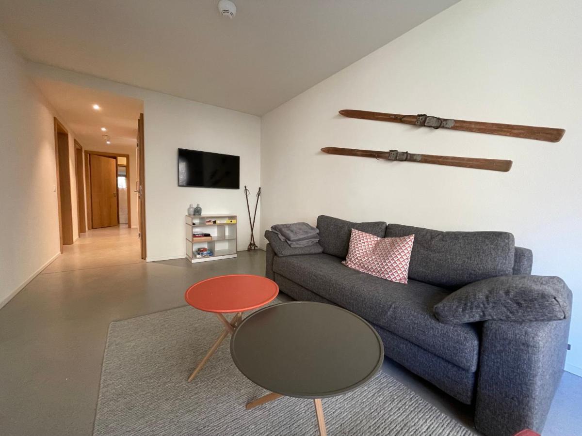 Ferienwohnung 3,5 Zimmer Direkt An Ski- Und Bikepiste Flims Exteriér fotografie